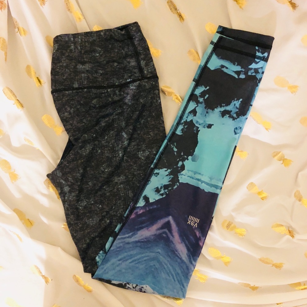 Victoria’s Secret sport leggings
